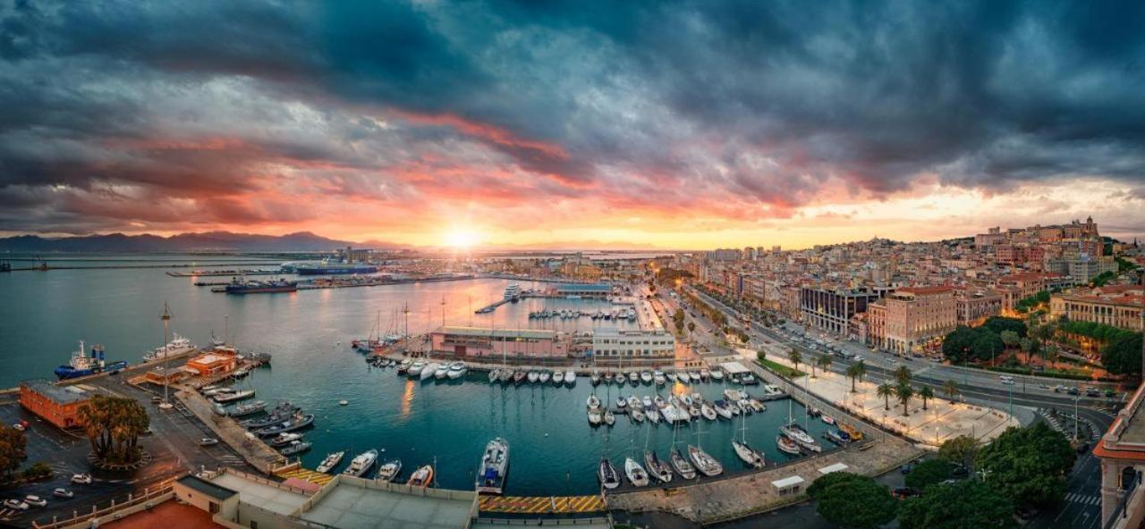Sunshine Apartment - Appartamento Vicino Al Mare, Cagliari, Sardinia Esterno foto