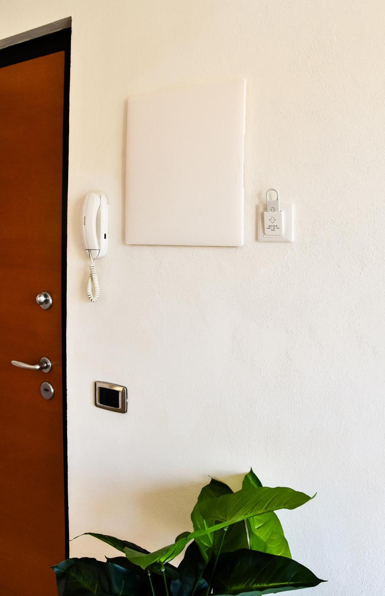 Sunshine Apartment - Appartamento Vicino Al Mare, Cagliari, Sardinia Esterno foto